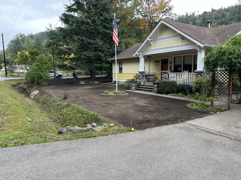 Professional yard maintenance for beautiful yards across Enumclaw, WA - Bauer's Landscape & Maintenance
