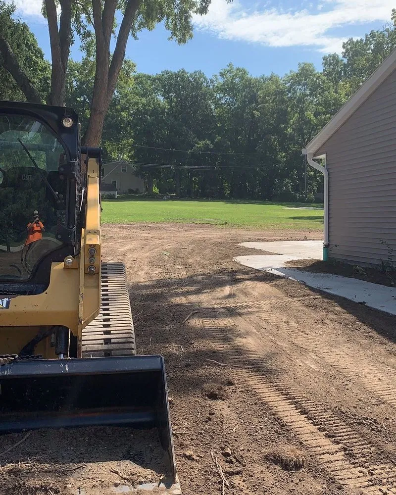 Trusted lawn care service in Sussex, WI - Bauer’s LLC