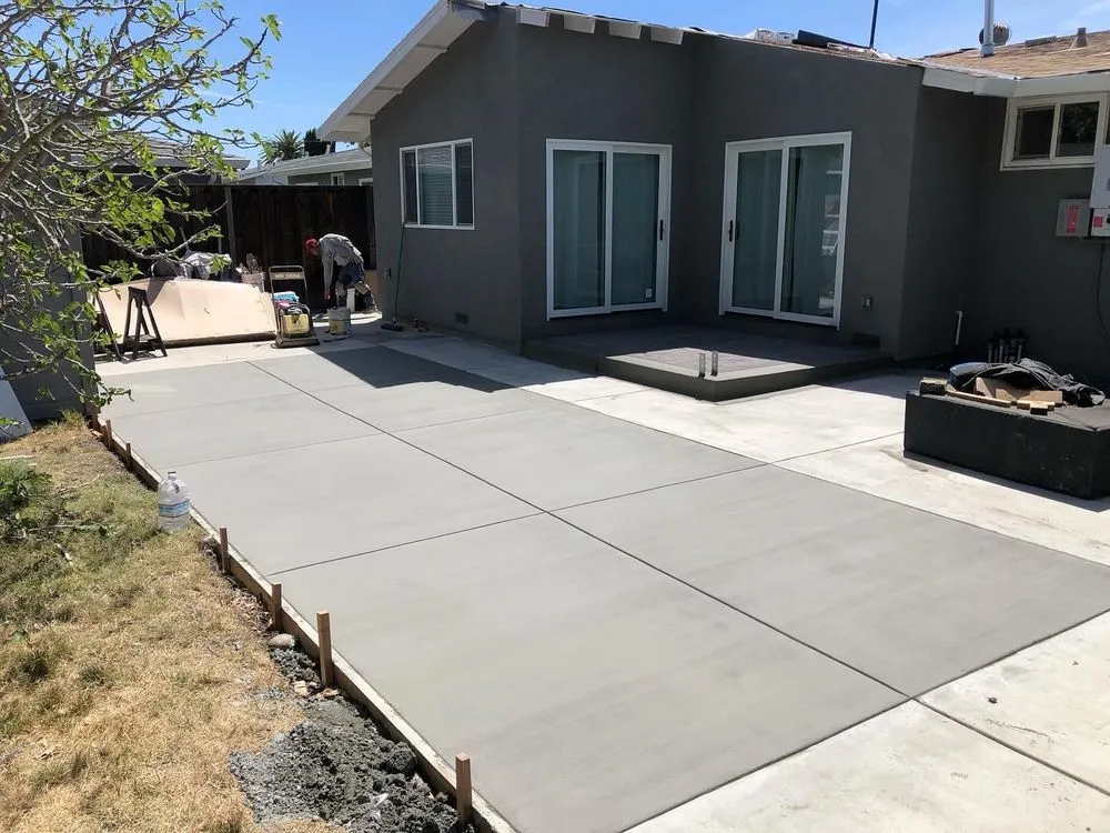 Expert lawn care service experts serving Manteca, CA - Bautista Concrete