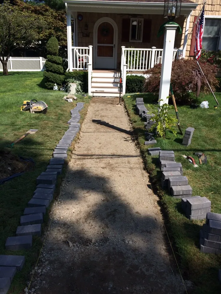Local yard maintenance experts serving Huntington Station, NY - Bautista Landscaping