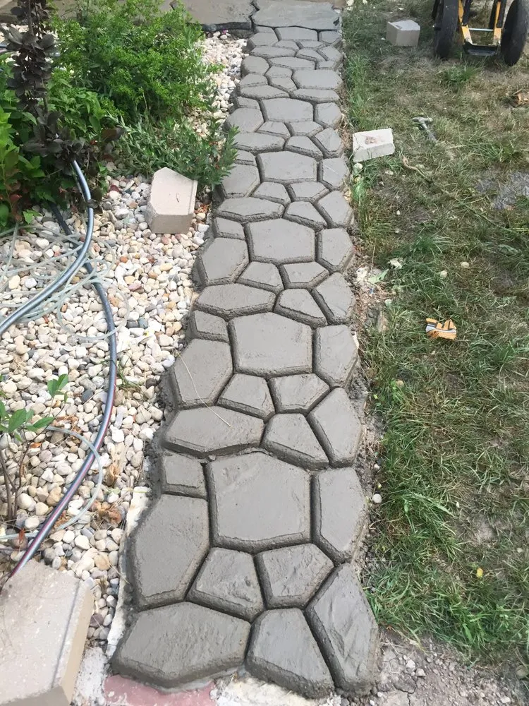 Trusted outdoor landscaping with custom design in Lombard, IL by Bautista Landscaping Service