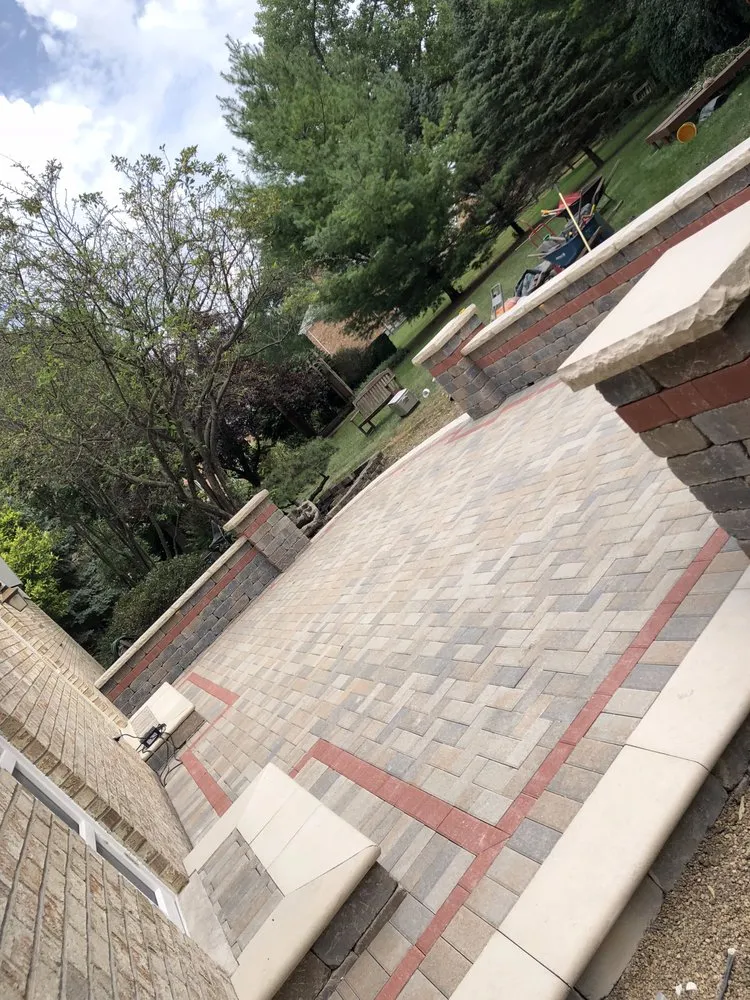 Professional lawn care service experts serving Lombard, IL - Bautista Landscaping Service