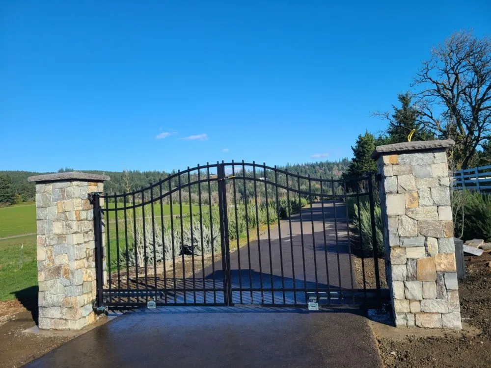Affordable garden landscaping in Canby, OR by Bautista Masonry