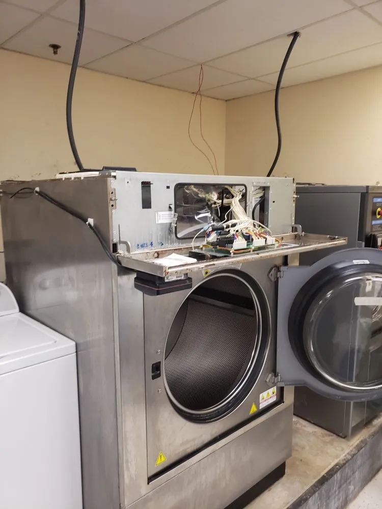 Professional yard maintenance for homes across Belton, TX - Baxter Service