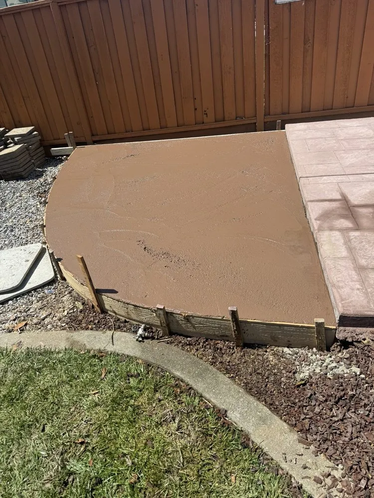 Professional garden landscaping in Vacaville, CA by Bay Area Concrete Works