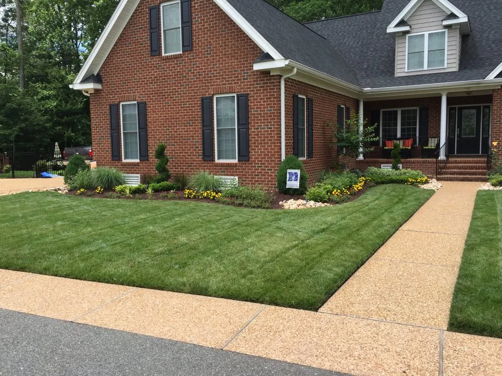Local residential landscaping in Hampton, VA by Bay Area Landscaping