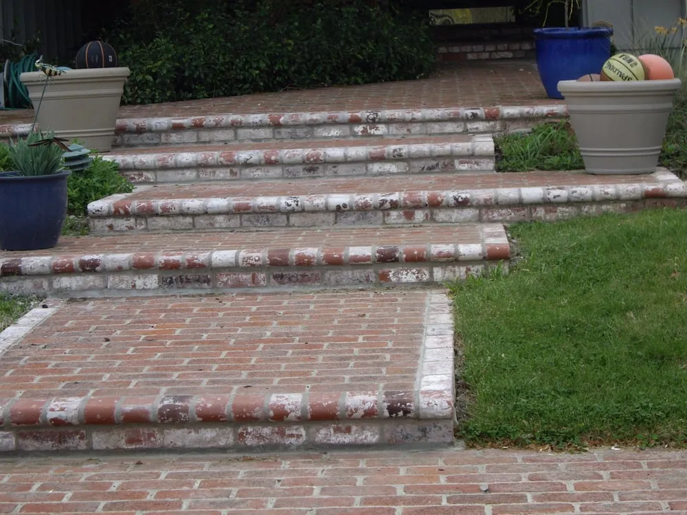 Reliable lawn care service for homes across Pleasanton, CA - BAY AREA YARD CARE