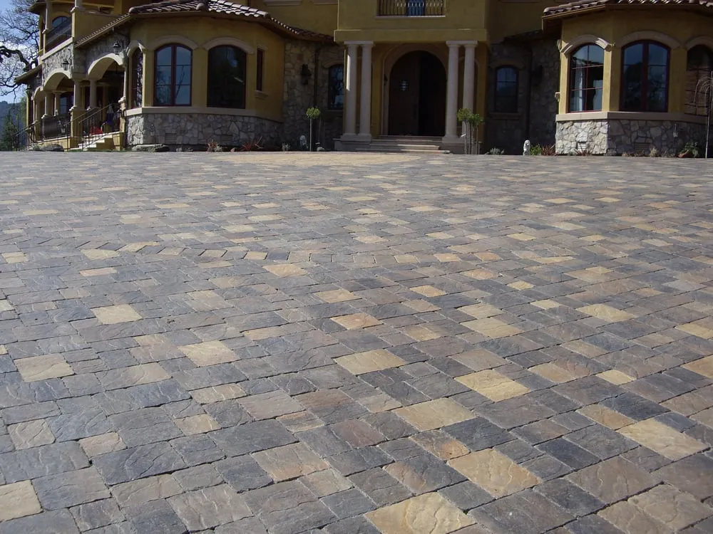 Top-rated lawn care service in Pleasanton, CA by BAY AREA YARD CARE