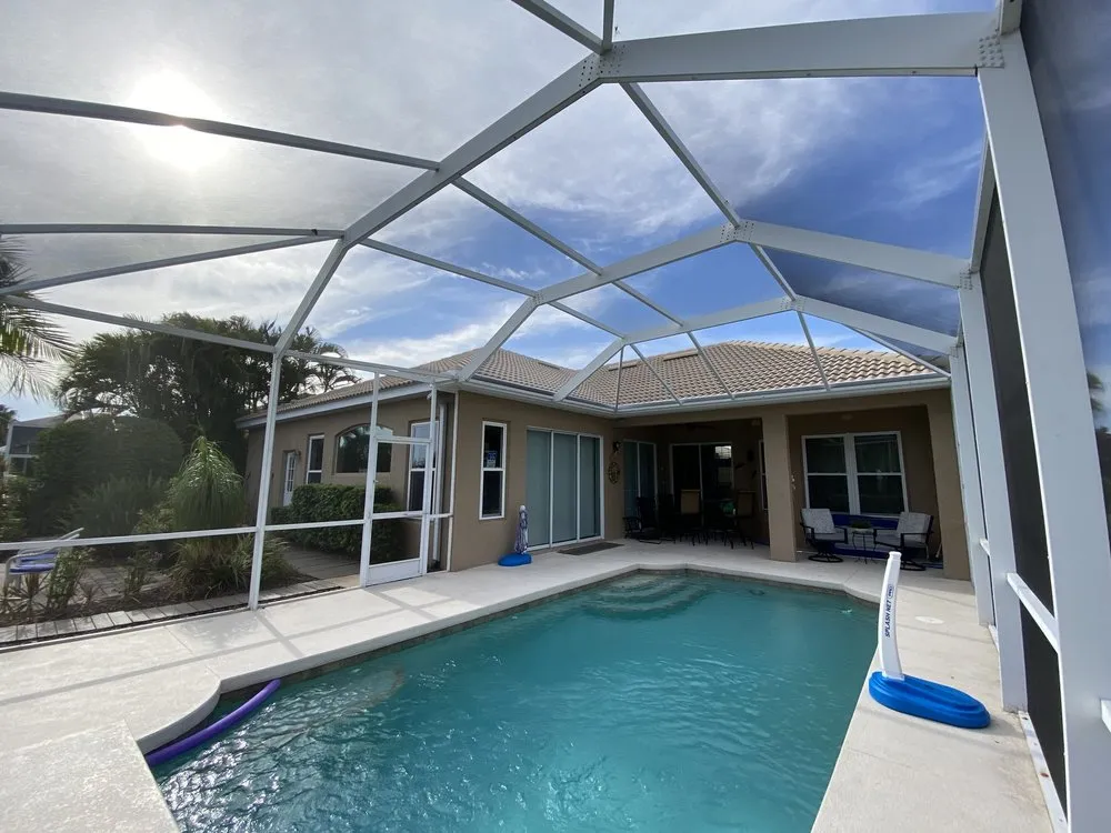 Local outdoor landscaping experts serving Sarasota, FL - Bay Dream Services