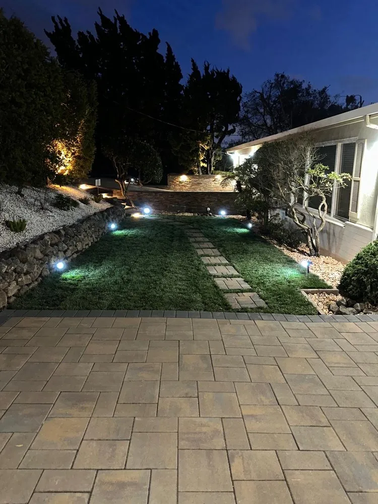 Custom lawn care service for residential properties in El Sobrante, CA by Bay Green Landscape
