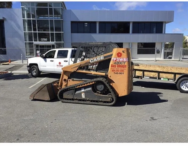 Expert yard cleanup service experts serving San Jose, CA - Bay Image