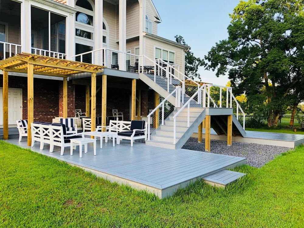 Local yard maintenance in Mobile, AL by Bay Landscaping