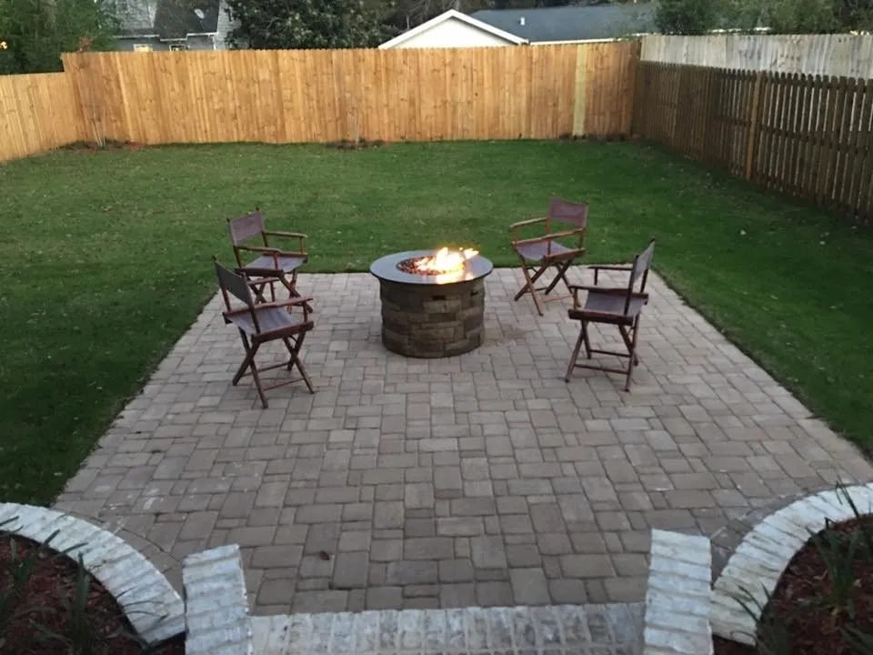 Professional garden landscaping experts serving Mobile, AL - Bay Landscaping