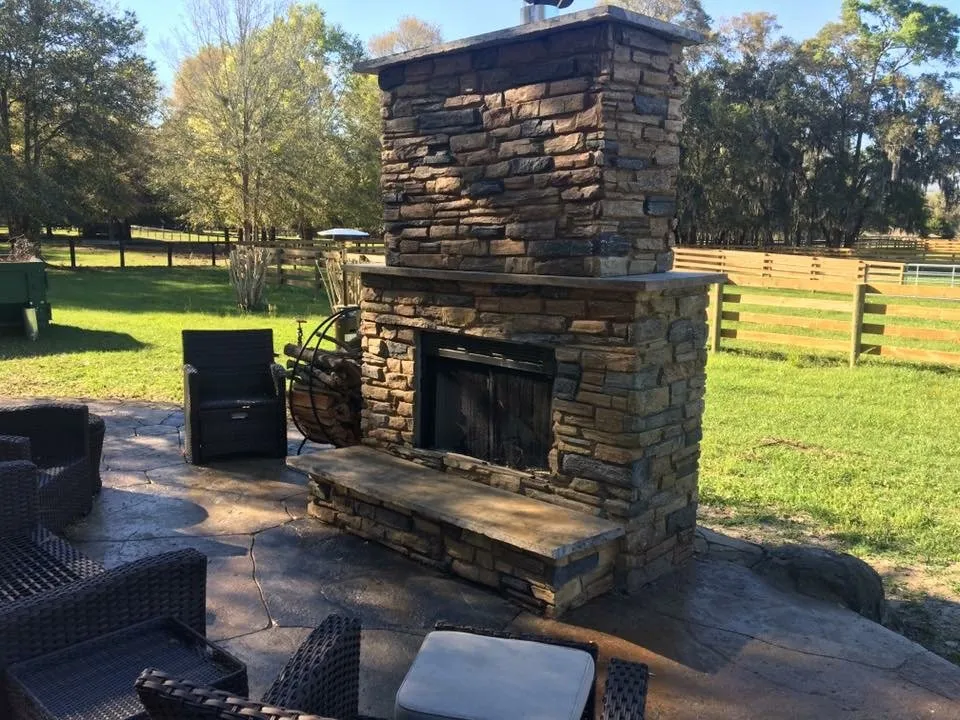 Custom garden landscaping for homes across Mobile, AL - Bay Landscaping