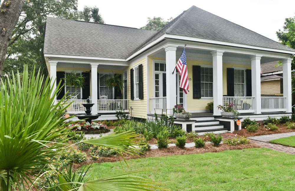 Top-rated yard maintenance in Mobile, AL - Bay Landscaping