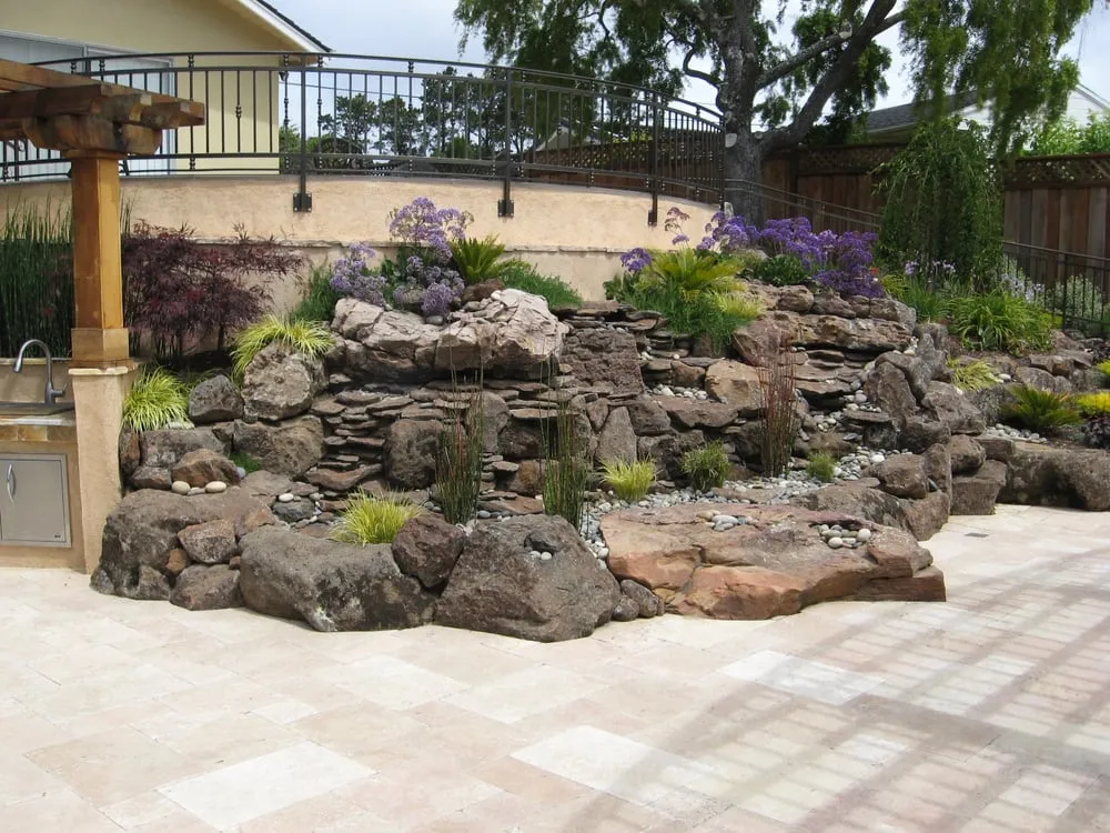 Reliable garden landscaping in Mountain View, CA by Bay Scenery