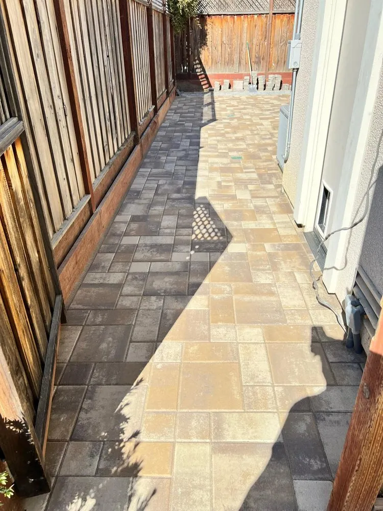 Professional residential landscaping experts serving Palo Alto, CA - Bay Solutions Landscaping