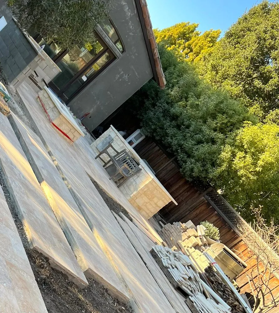 Affordable yard maintenance experts serving Palo Alto, CA - Bay Solutions Landscaping