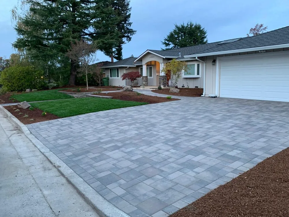 Expert landscape design in Palo Alto, CA by Bay Solutions Landscaping