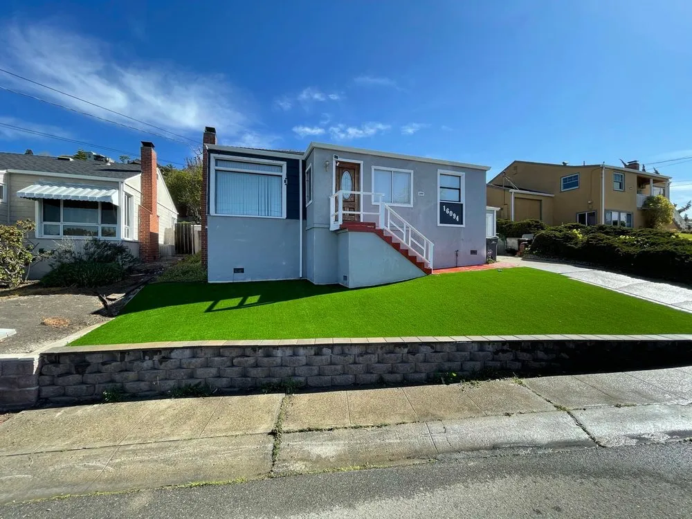 Local landscaping services in Ceres, CA by Bay Valley Synthetic Turf