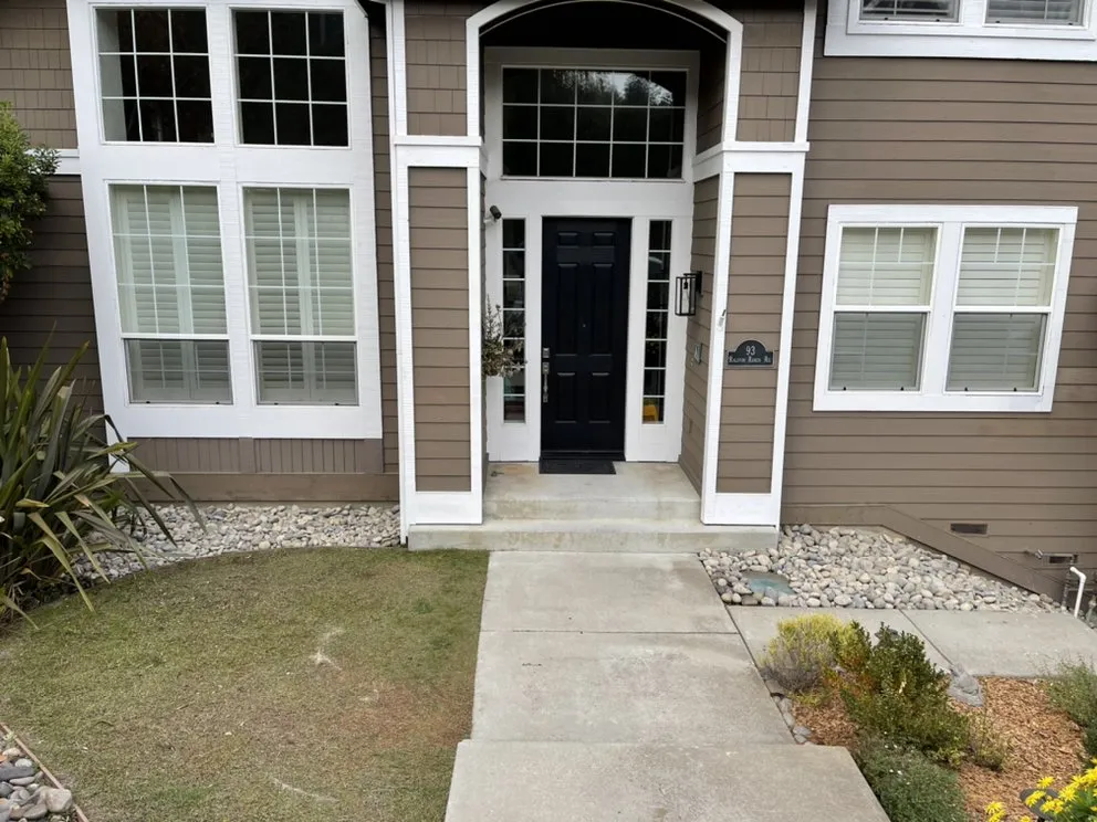 Reliable outdoor landscaping in East Palo Alto, CA by Bayfront Landscape