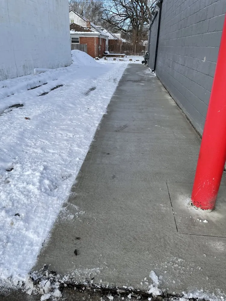 Local landscaping services in Roseville, MI by Baylyn Development