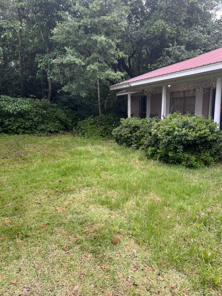 Expert residential landscaping near you in Bay St. Louis, MS by Bayou Blades Lawncare