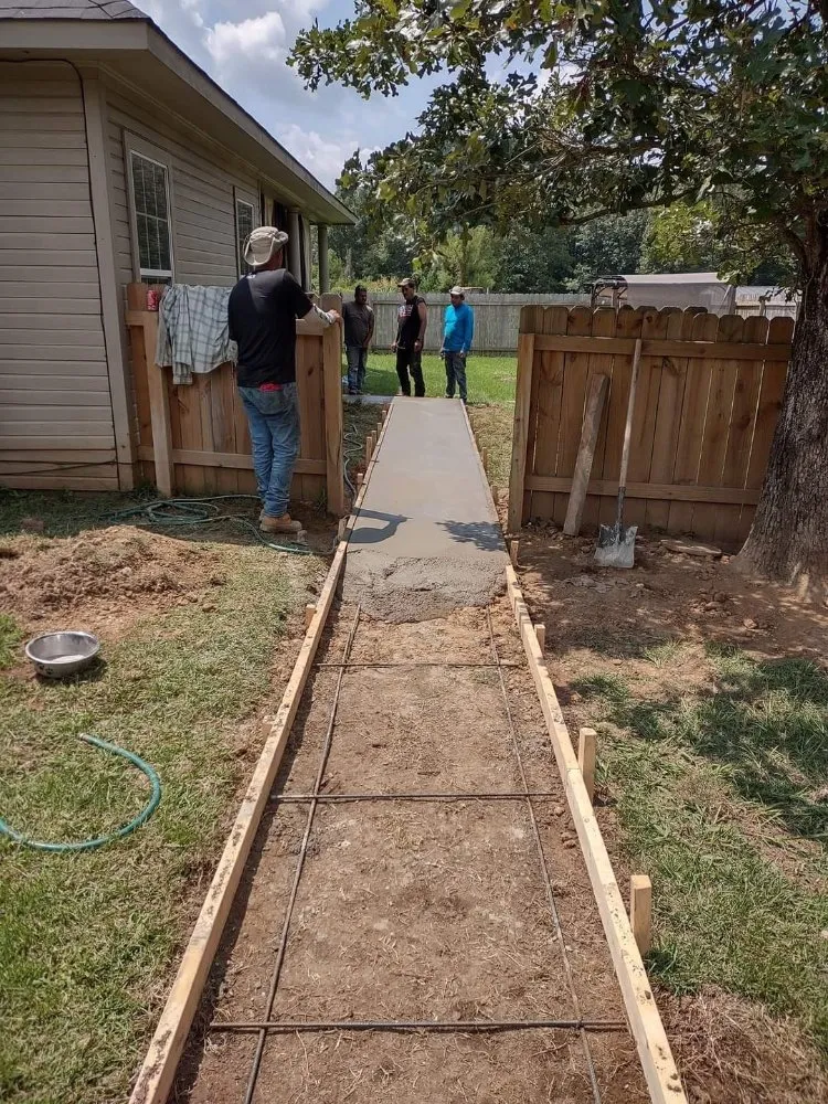 Local yard maintenance in Shreveport, LA by Bayou Builders Construction and Outdoor Services