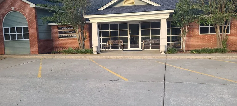 Reliable yard cleanup service for residential properties across Lake Charles, LA - Bayou Teche Landcare