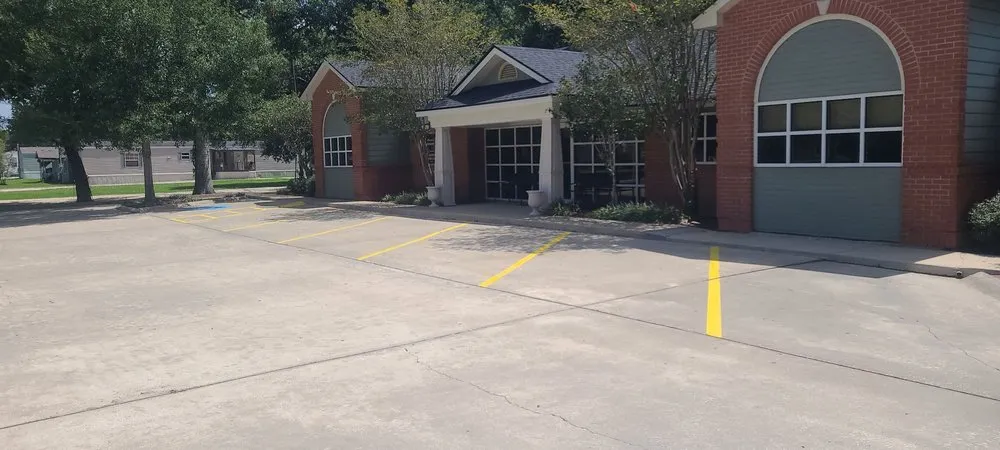 Local residential landscaping experts serving Lake Charles, LA - Bayou Teche Landcare