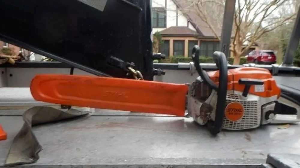 Local lawn care service experts serving Jeanerette, LA - Bayouside Tree Service