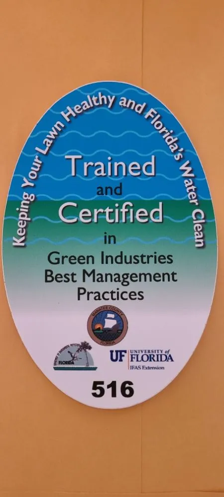 Top-rated residential landscaping in Bradenton, FL by Bayshore Breeze Lawn Service