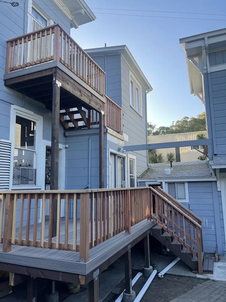 Professional yard cleanup service experts serving Alameda, CA - Bayside Builders Group