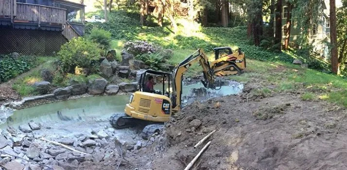 Custom outdoor landscaping with custom design across Oakland, CA - Bayside Hauling