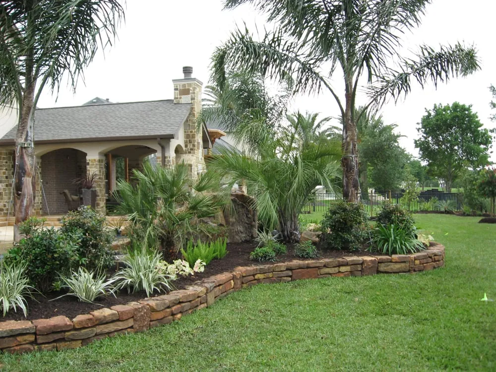 Reliable landscaping services for year-round maintenance across Houston, TX - Bayside Landscape Services