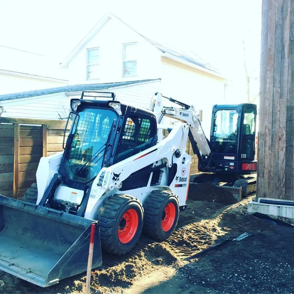 Top-rated lawn mowing service in Bristol, RI - Bayside Landscaping