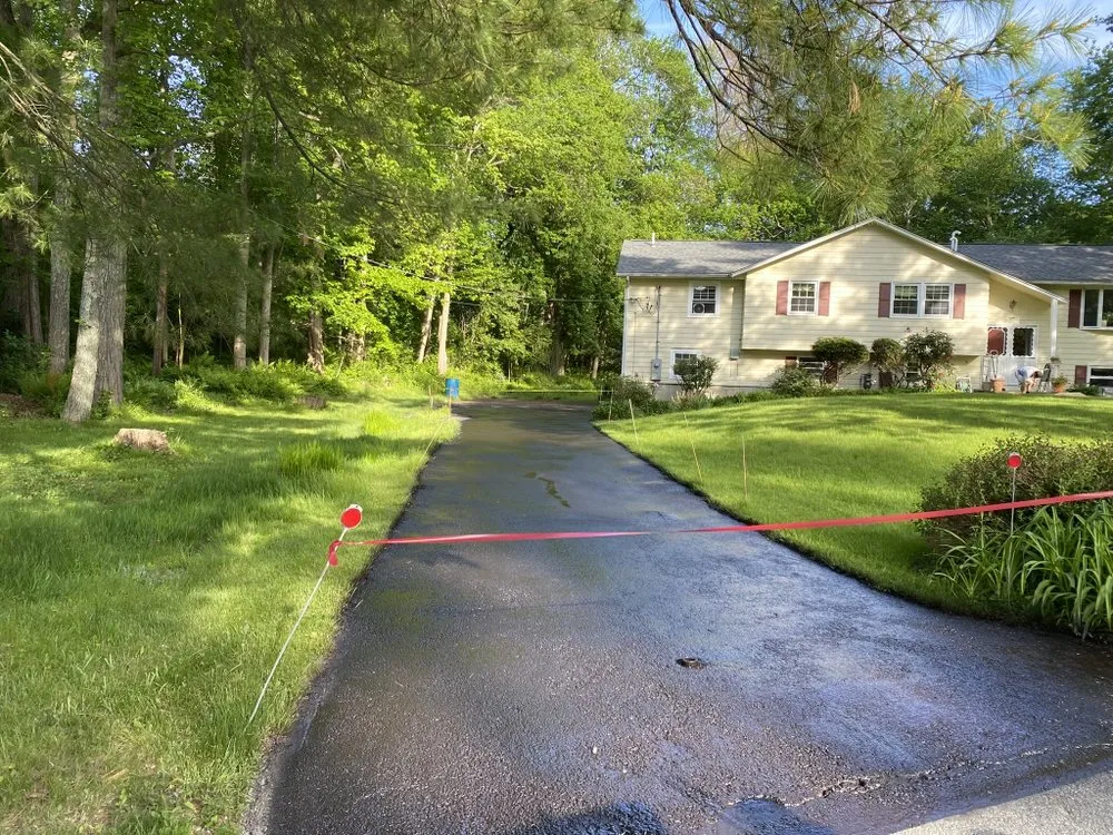 Top-rated yard cleanup service experts serving Winchester, MA - Baystate sealcoating & paving