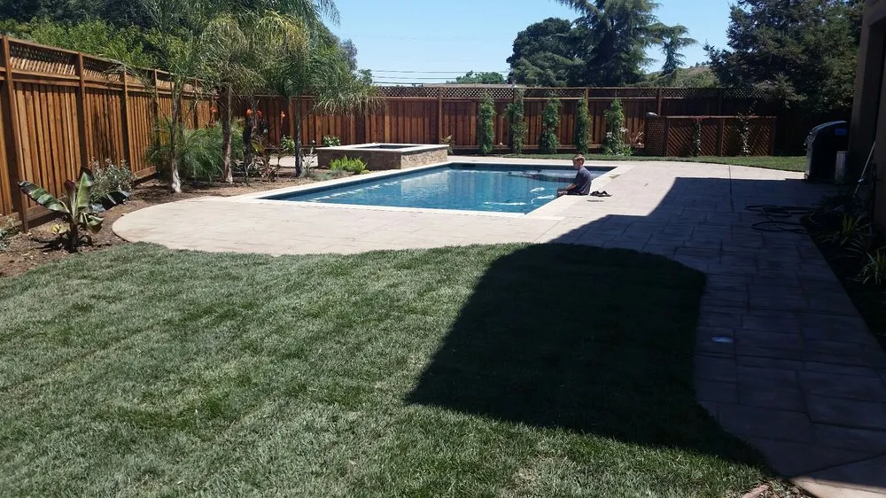 Trusted yard cleanup service for residential properties across San Jose, CA - Bayview Landscape and Maintenance