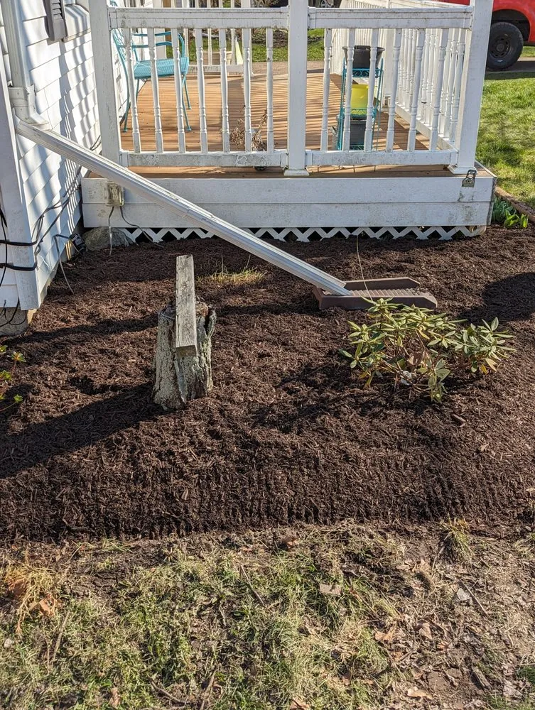 Affordable lawn mowing service in North Ridgeville, OH - Bayview Landscaping & Design LLC