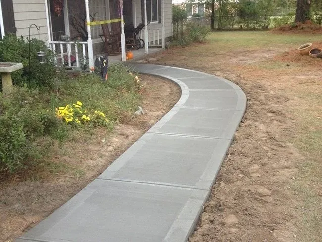 Reliable yard maintenance experts serving Tallahassee, FL - B&B Concrete & Landscaping