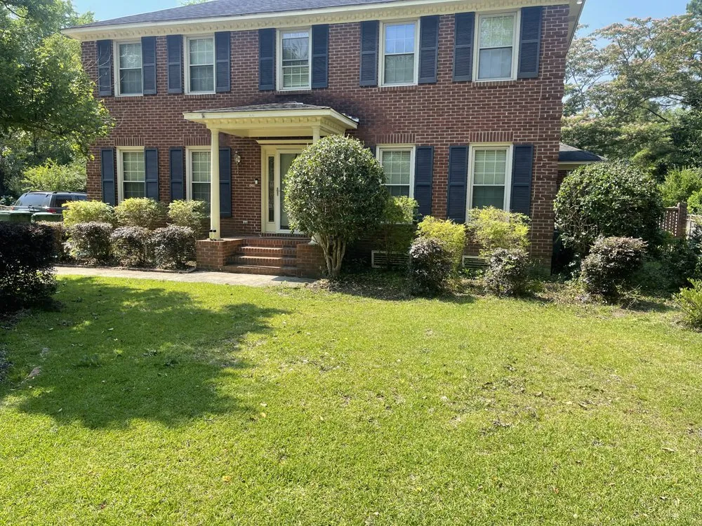 Professional residential landscaping in Florence, SC by B&B Groundworks