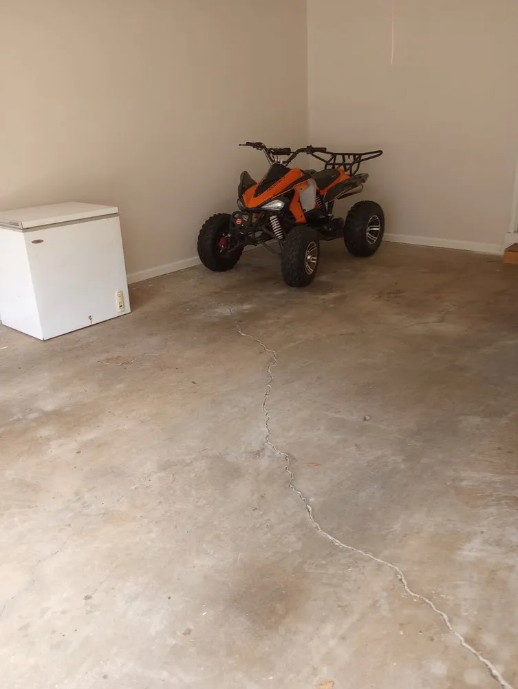 Expert lawn care service experts serving Athens, GA - B&B Junk Removal Plus