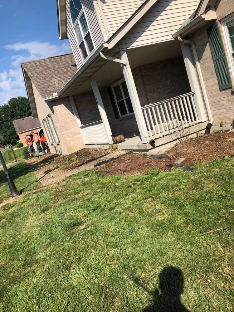 Affordable landscaping services experts serving Hamilton, OH - B&B landscape & Tree Service