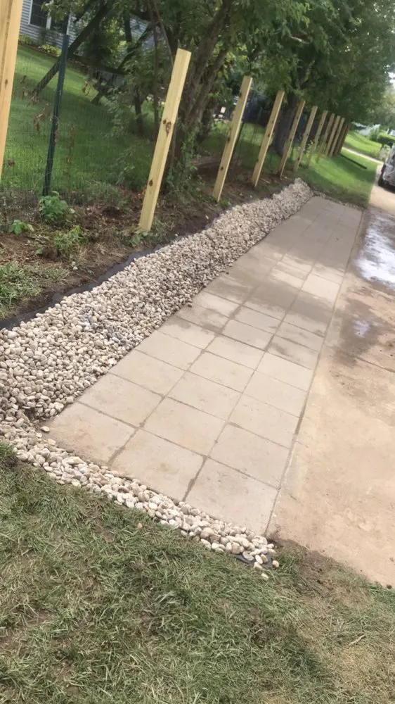 Top-rated landscape installation for homes across Hamilton, OH - B&B landscape & Tree Service