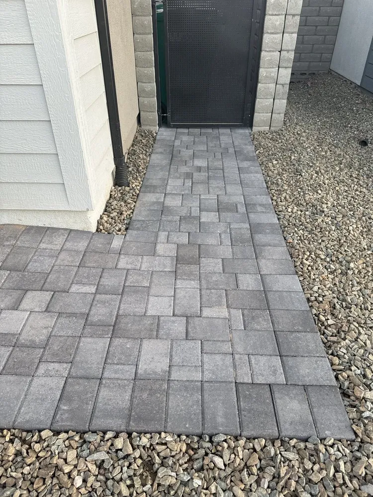 Expert outdoor landscaping for beautiful yards in Prescott Valley, AZ by B&B Landscapes