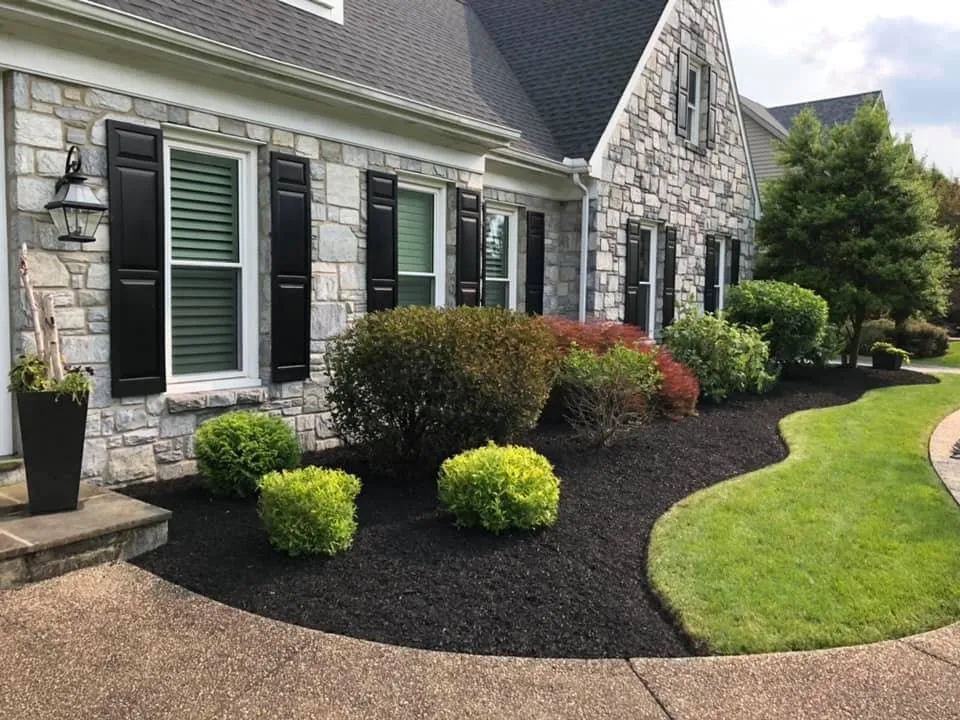 Affordable yard maintenance experts serving Hummelstown, PA - BB Landscaping