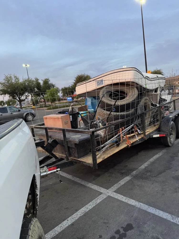 Reliable lawn mowing service experts serving Visalia, CA - B&B Lawn Care & Hauling