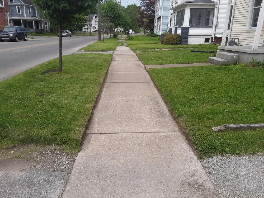 Custom lawn mowing service for year-round maintenance across Ashland, OH - BB Lawn Care