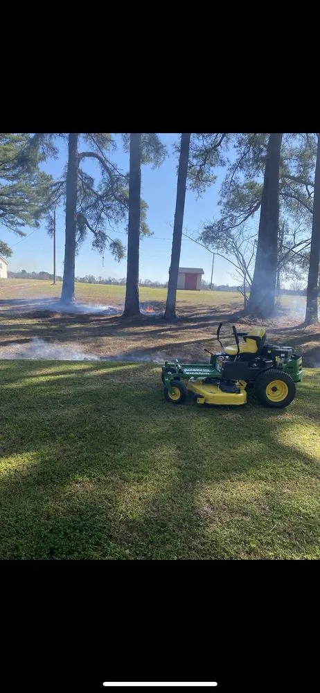 Custom yard cleanup service experts serving Dunn, NC - B&B Lawn Care