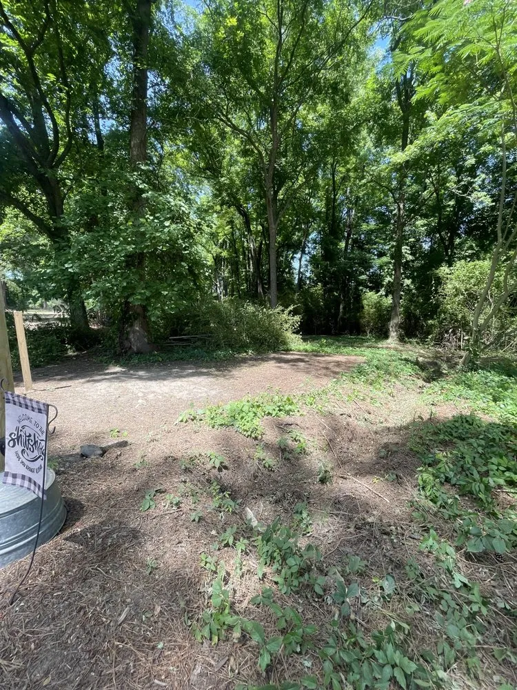 Custom garden landscaping in Dunn, NC - B&B Lawn Care